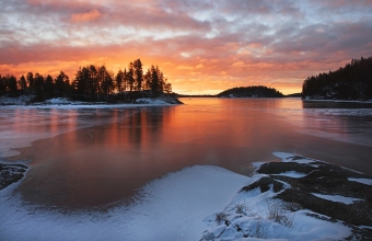 Auringonnousu Saimaalla